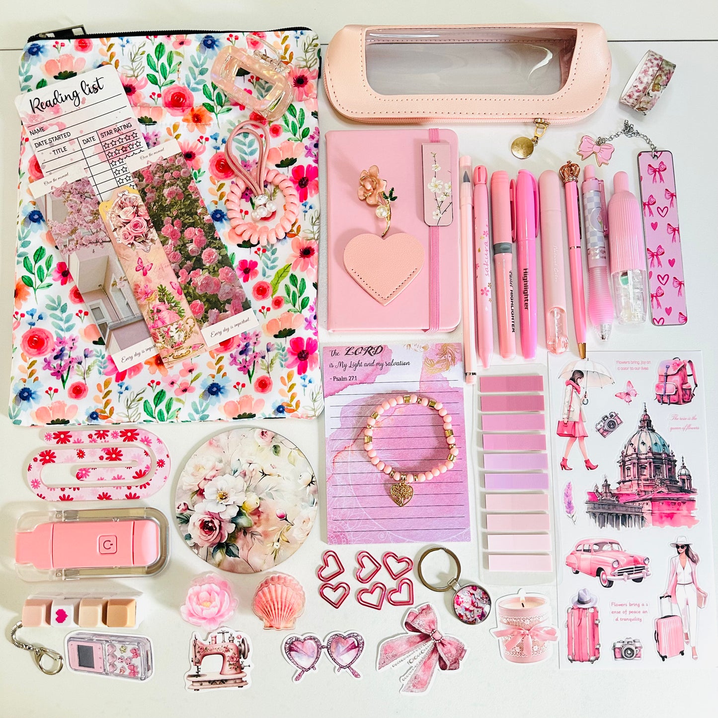 Pink Bookish Bundle - Cozy Gift for Book Lovers – BOX BY NAT