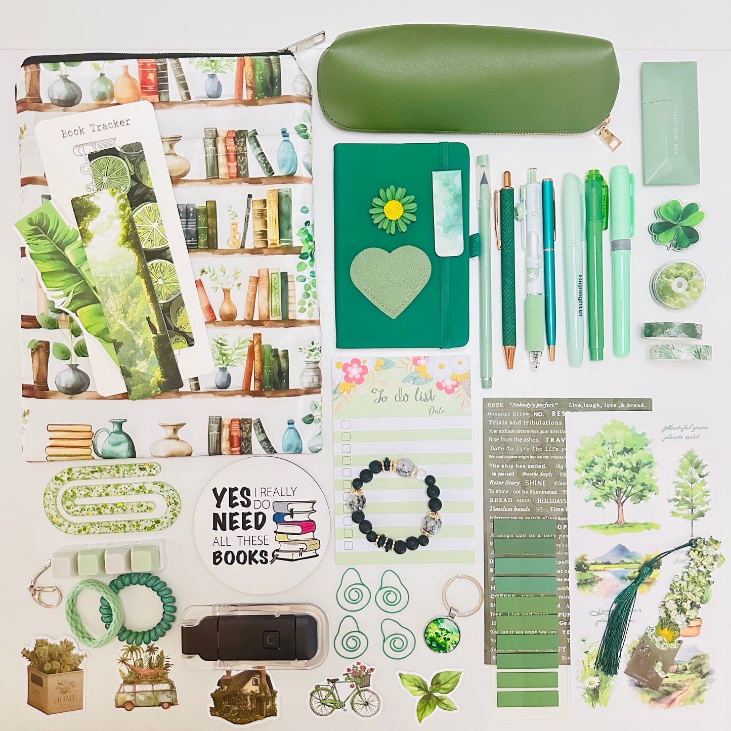 🦚 Dark green Bookish Bundle